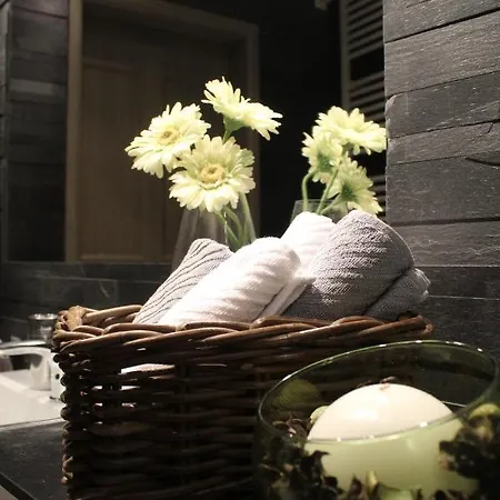 Io E Te Centro Storico - Seconda Doccia Su Romantica Corte