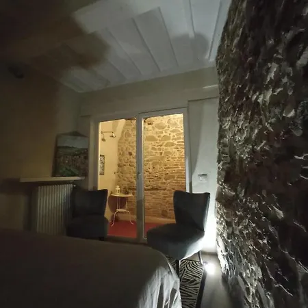 Io E Te Centro Storico - Seconda Doccia Su Romantica Corte Διαμέρισμα *