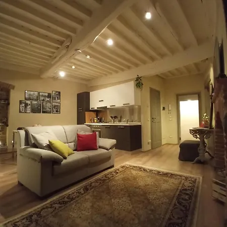 Io E Te Centro Storico - Seconda Doccia Su Romantica Corte